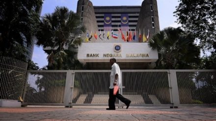 bank qatar draft InsuranceAsia regulate aggregators  FSA to under  Malaysia